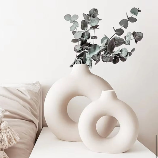 Modern Ceramic Vase Collection for Home Decor