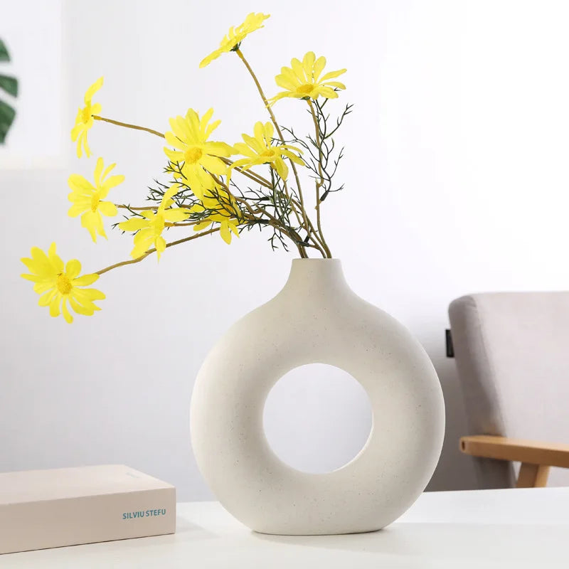 Modern Ceramic Vase Collection for Home Decor