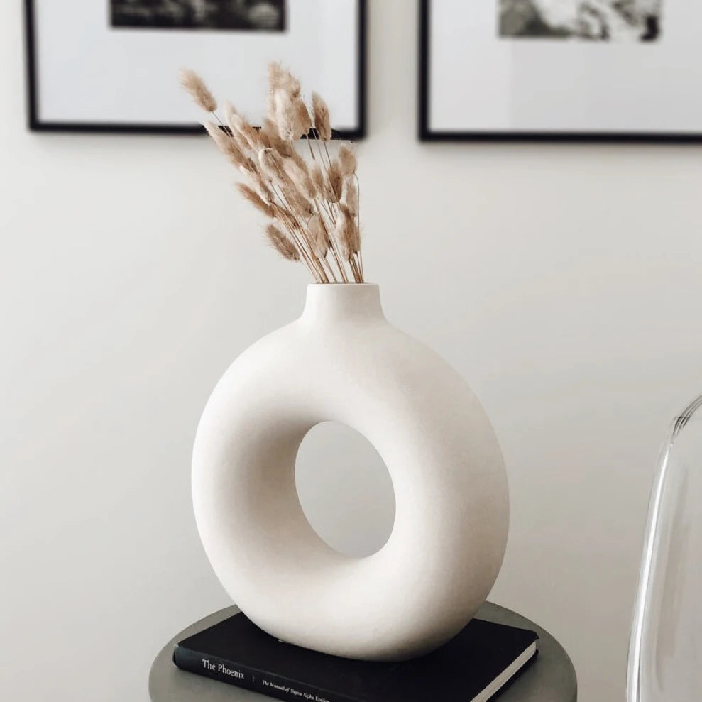 Modern Ceramic Vase Collection for Home Decor